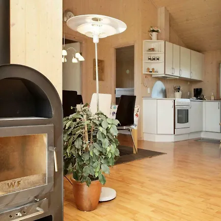 Three-bedroom Holiday In 26 Tatil Evi Oksbøl