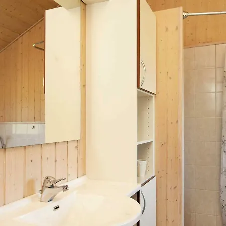 Three-bedroom Holiday In 26 Tatil Evi Oksbøl